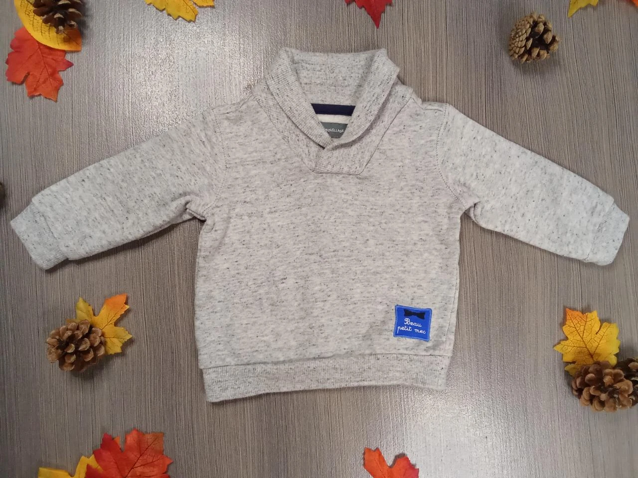 Joli pull gris Barbouillage 9 mois